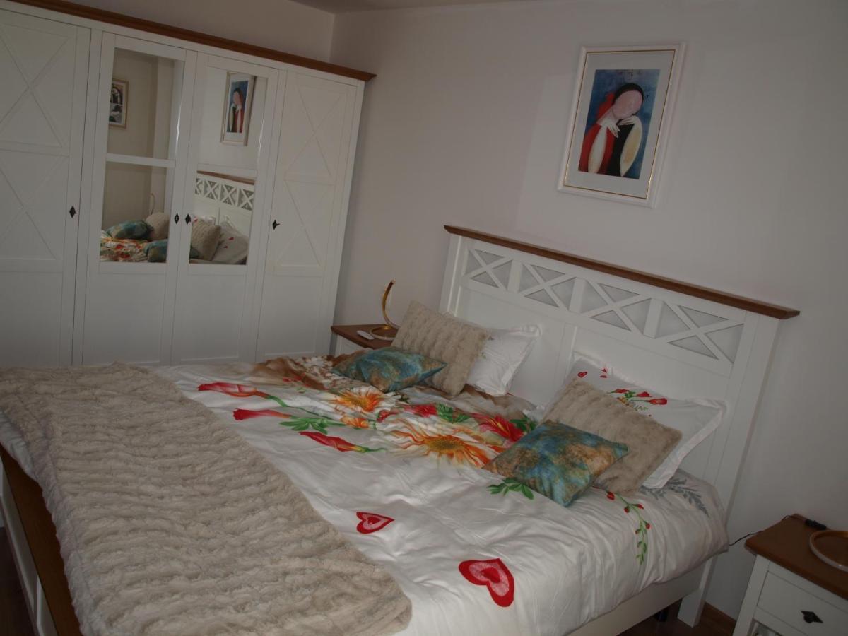 Târgu Jiu Amavera Apartment מראה חיצוני תמונה